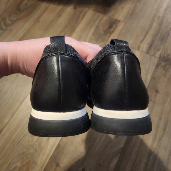 Life Stride Hailey Slip On Fashion Sneaker Shoes - Picture 4 of 6